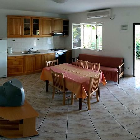 Apartmani Sandro 이반 돌라츠 외부 사진